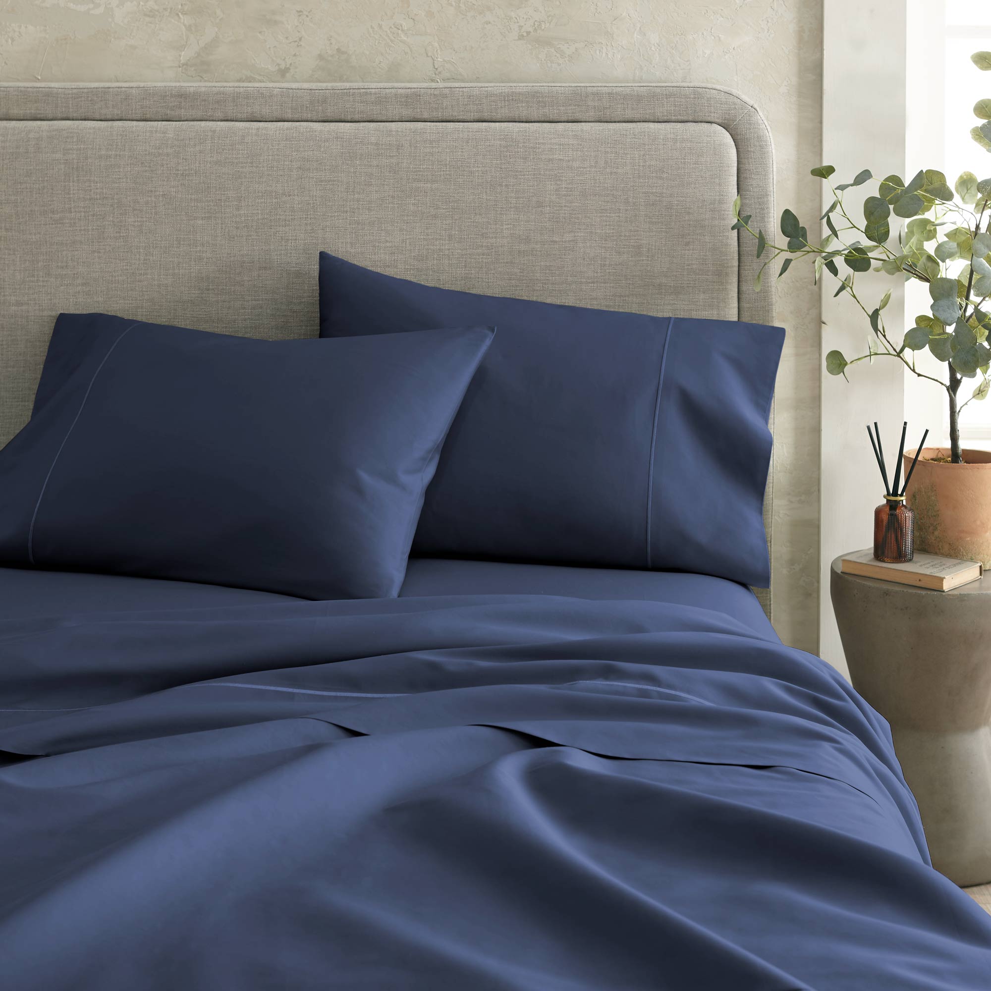 300 TC Sateen Flat Sheets - 11 colors